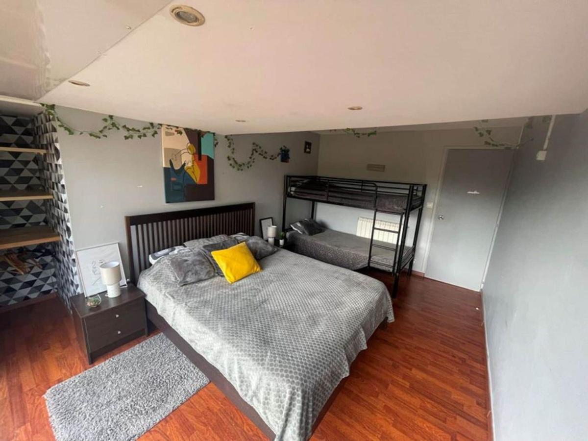 Holiday Home With Indoor Pool, Le Porge Luaran gambar