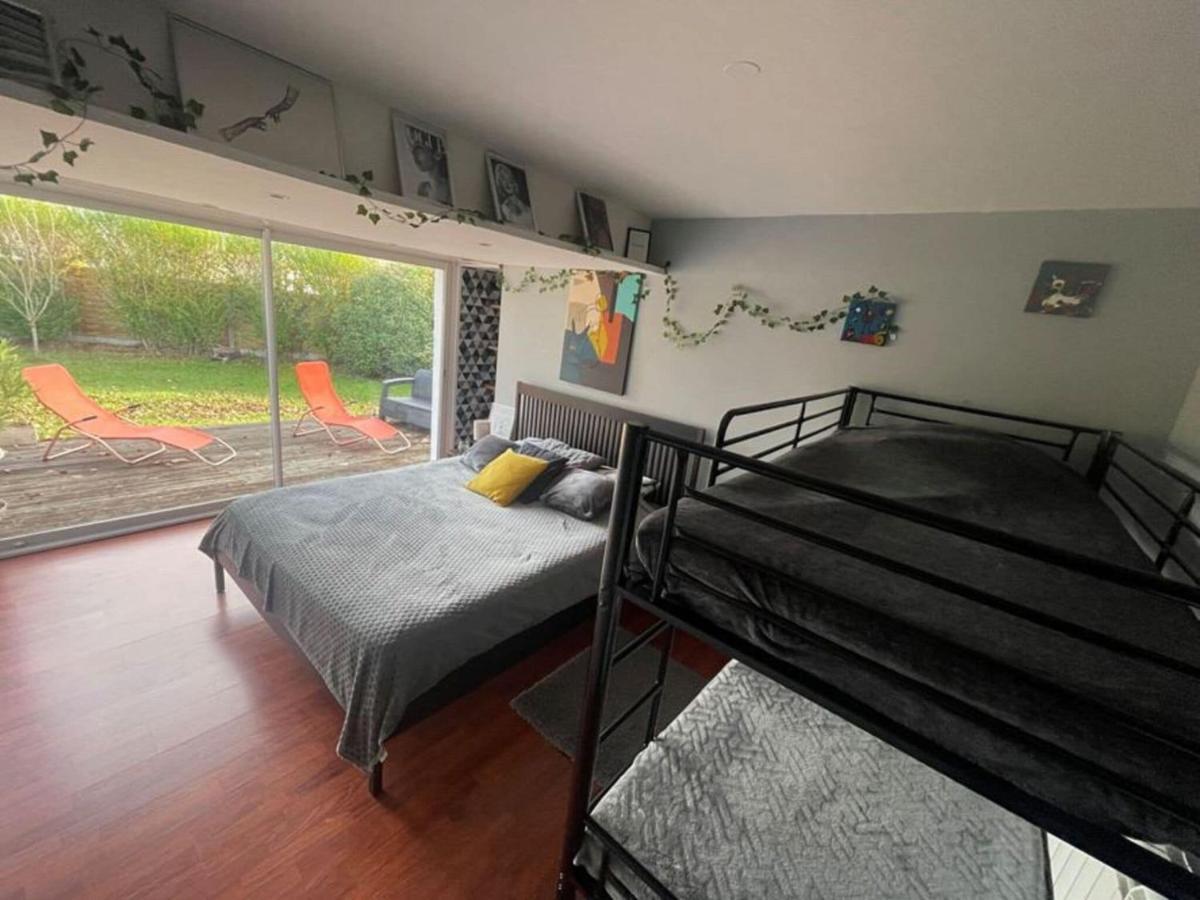 Holiday Home With Indoor Pool, Le Porge Luaran gambar